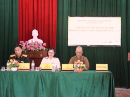 Tổ đại biểu số 8 HĐND xã  tiếp xúc cử tri thôn Quang Lãng
