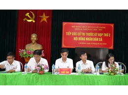 Chủ tịch UBND xã Nguyễn Quý Mạnh tiếp xúc cử tri tại Nhà Văn hóa Cụm 2 Thọ An