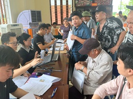 127 HỘ DÂN THÔN TRUNG HÒA PHẤN KHỞI NHẬN TIỀN BỒI THƯỜNG GIẢI PHÓNG MẶT BẰNG DỰ ÁN KHU ĐÔ THỊ THỂ THAO QUỐC TẾ HÀ NỘI