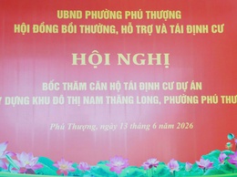 Phường Phú Thượng bảo đảm công khai, minh bạch trong bốc thăm lựa chọn 12 căn hộ tái định cư cho người dân bị ảnh hưởng bởi dự án