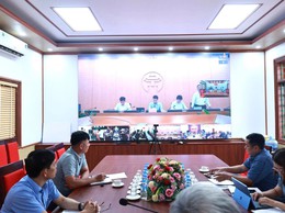 Xã Ứng Thiên tham dự hội nghị trực tuyến về tăng cường quản lý giết mổ, vận chuyển và kinh doanh động vật, sản phẩm động vật