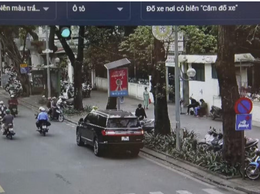Hơn 6.500 tài xế bị xử lý vì dừng, đỗ xe sai quy định trên đường phố Hà Nội