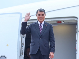 Thủ tướng Lê Minh Hưng đến Kazan, bắt đầu chuyến công tác tại Nga