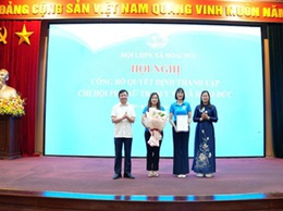 Công bố Quyết định thành lập Chi hội Phụ nữ Trạm Y tế xã.