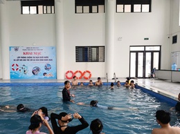 Triển khai các lớp dạy bơi miễn phí cho trẻ em trên địa bàn xã Vân Đình năm 2026.