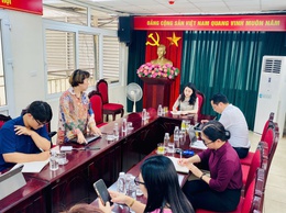 Phường Hai Bà Trưng làm việc với Sở Văn hóa và Thể thao thành phố Hà Nội về việc đẩy mạnh triển khai mô hình công viên sáng tạo tại công viên Thống Nhất.