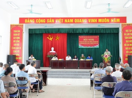 Tổ đại biểu số 01 Hội đồng nhân dân xã Phú Nghĩa khóa XXI tiếp xúc cử tri cụm Trường Yên