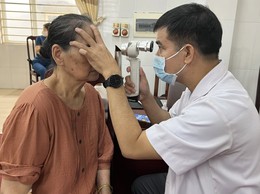 Chăm sóc sức khỏe người cao tuổi ngay từ cơ sở