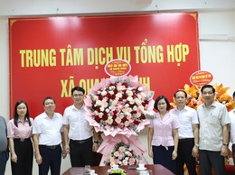 CÁC ĐỒNG CHÍ LÃNH ĐẠO ĐẢNG UỶ- HĐND- UBND – UBMTTQ XÃ QUANG MINH THĂM, CHÚC MỪNG TRUNG TÂM DỊCH VỤ TỔNG HỢP XÃ NHÂN KỶ NIỆM 101 NĂM NGÀY BÁO CHÍ CÁCH MẠNG VIỆT NAM