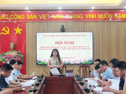 TRUNG GIÃ TỔ CHỨC HỘI NGHỊ LẤY Ý KIẾN NHÂN DÂN VỀ VIỆC SẮP XẾP, TỔ CHỨC LẠI CÁC THÔN TRÊN ĐỊA BÀN XÃ