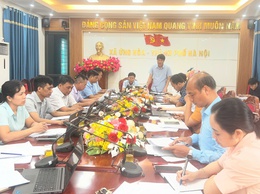 HỘI NGHỊ THẨM TRA CÁC BÁO CÁO, TỜ TRÌNH, DỰ THẢO NGHỊ QUYẾT TRÌNH KỲ HỌP THỨ BA HĐND XÃ KHÓA II