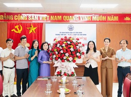 Lãnh đạo xã động viên đội ngũ làm công tác thông tin tuyên truyền nhân Ngày Báo chí Cách mạng Việt Nam