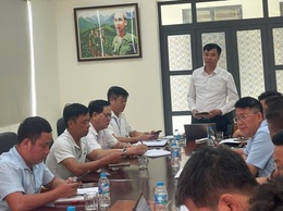 Ban Kinh tế - Ngân sách HĐND xã Bình Minh khảo sát công tác vệ sinh môi trường thu gom rác thải trên địa bàn