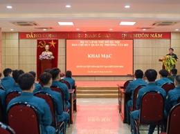 Phường Tây Hồ khai mạc huấn luyện Dân quân tại chỗ năm 2026: Rèn bản lĩnh, siết chặt kỷ luật!
