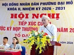 Đồng chí Mai Trọng Thái - Bí thư Đảng ủy, Chủ tịch Hội đồng nhân dân phường tiếp xúc cử tri trước kỳ họp thường lệ giữa năm 2026 của Hội đồng nhân dân phường