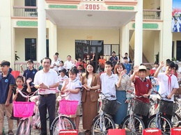 XÃ TRUNG GIÃ PHÁT ĐỘNG THÁNG HÀNH ĐỘNG VÌ TRẺ EM NĂM 2026
VỚI CHỦ ĐỀ “CHUNG TAY VÌ TRẺ EM HẠNH PHÚC, AN TOÀN, VỮNG BƯỚC TRONG KỶ NGUYÊN SỐ”