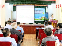 Đồng chí Lại Mạnh Cường - Ủy viên BTV Đảng ủy, Phó Chủ tịch UBND xã Thư Lâm dự hội nghị họp dân triển khai công tác giải phóng mặt bằng Dự án xây dựng tuyến đường từ đường Lâm Tiên đến Nhà văn hóa thôn Lâm Tiên
