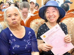 XÃ THƯ LÂM ĐẨY NHANH CẤP GIẤY CHỨNG NHẬN QUYỀN SỬ DỤNG ĐẤT TÁI ĐỊNH CƯ CHO NGƯỜI DÂN PHỤC VỤ CÁC DỰ ÁN TRỌNG ĐIỂM