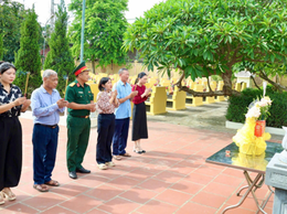 XÃ YÊN LÃNG RÀ SOÁT, HOÀN THIỆN HỒ SƠ MỘ LIỆT SĨ PHỤC VỤ CHIẾN DỊCH 500 NGÀY ĐÊM