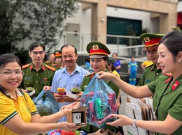 Chung tay xây dựng cộng đồng xanh từ hành động nhỏ