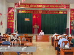 Tổ công tác số 06 làm việc với các chi bộ thôn phục vụ công tác sắp xếp thôn và kiện toàn mô hình chi bộ