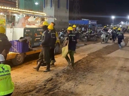 Công nhân của Vincons làm ca đêm thi công bê tông khối  lớn đài móng 5000m3