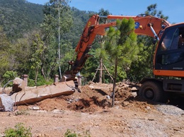 XÃ KIM ANH TỔ CHỨC CƯỠNG CHẾ CÔNG TRÌNH VI PHẠM TẠI THÔN LÂM TRƯỜNG  VÀ THÔN PHÚ NINH