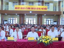 Hát Môn sơ kết 1 năm thực hiện mô hình chính quyền địa phương 2 cấp