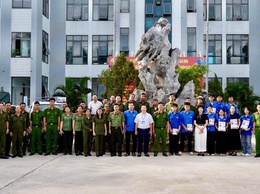 PHÁT ĐỘNG CHIẾN DỊCH TRUYỀN THÔNG PHÒNG, CHỐNG MA TÚY VÀ RA QUÂN CAO ĐIỂM TẤN CÔNG, TRẤN ÁP TỘI PHẠM MA TÚY