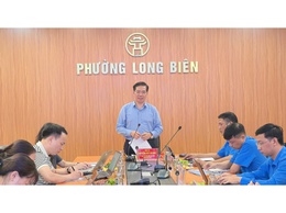 Liên đoàn Lao động thành phố Hà Nội khảo sát kết quả phong trào CNVNLĐ và hoạt động Công đoàn 6 tháng đầu năm 2026 đối với Cụm thi đua số 5