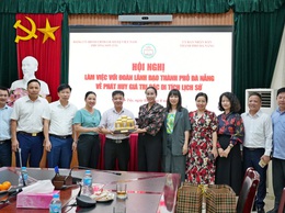 PHƯỜNG SƠN TÂY ĐÓN TIẾP ĐOÀN CÔNG TÁC THÀNH PHỐ ĐÀ NẴNG KHẢO SÁT MÔ HÌNH BẢO TỒN VÀ PHÁT HUY GIÁ TRỊ DI SẢN VĂN HÓA