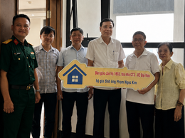 Khương Đình: Đẩy nhanh công tác bàn giao căn hộ tái định cư cho các hộ dân thuộc diện giải phóng mặt bằng