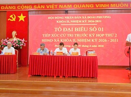 Đồng chí Chủ tịch UBND xã Đoài Phương tiếp xúc cử tri khu vực Kim Sơn