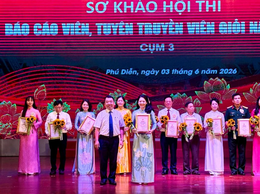 Đại diện phường Tây Hồ xuất sắc giành giải Nhất tại Hội thi Báo cáo viên giỏi TP. Hà Nội cụm thi số 3