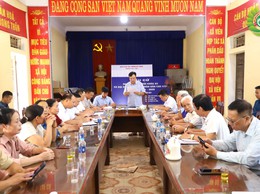 Đồng chí Phó Bí thư Thường trực Đảng ủy xã Phú Cát dự sinh hoạt Chi bộ thôn Hòa Trúc tháng 6/2026