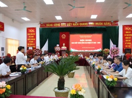 Ban Chấp hành Đảng bộ xã Tam Hưng thảo luận nhiều nội dung quan trọng về công tác xây dựng Đảng và phát triển địa phương
