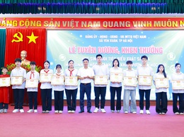 Xã Yên Xuân tổ chức Lễ tuyên dương, khen thưởng học sinh tiêu biểu xuất sắc và học sinh có hoàn cảnh khó khăn vươn lên học giỏi năm học 2025 - 2026
