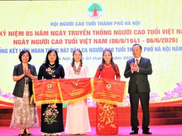Hội Người cao tuổi phường Tây Hồ giành Giải Nhất Liên hoan Tiếng hát dân ca Hà Nội năm 2026
