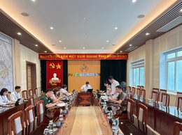 Phường Long Biên họp thảo luận sắp xếp tổ dân phố trên địa bàn phường