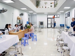 Phường Phú Thượng tổ chức khám sức khỏe định kỳ cho cán bộ, công chức, viên chức và người lao động năm 2026