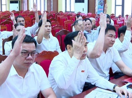 HĐND XÃ HÁT MÔN TỔ CHỨC KỲ HỌP THỨ II – KỲ HỌP CHUYÊN ĐỀ