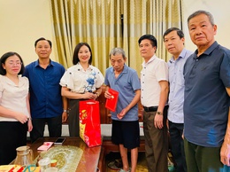 LAN TỎA NGHĨA TÌNH – CHUNG TAY CHĂM LO NGƯỜI CAO TUỔI CÓ HOÀN CẢNH KHÓ KHĂN NHÂN NGÀY NGƯỜI CAO TUỔI VIỆT NAM 6/6