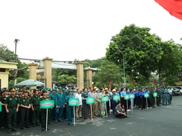 Phường Định Công tổ chức Chương trình ra quân hưởng ứng phong trào “Toàn dân chung tay bảo vệ môi trường, vì Thủ đô xanh - sạch - đẹp”.