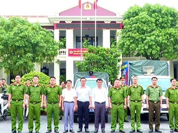 UBND xã Hát Môn dự hội nghị trực tuyến Ban chỉ đạo phòng, chống ma túy thành phố và ra quân hưởng ứng Tháng phòng, chống ma túy năm 2026