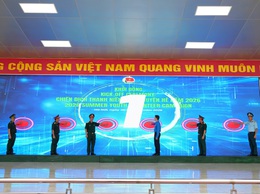 5 HỘ GIA ĐÌNH CÓ HOÀN CẢNH KHÓ KHĂN CỦA PHƯỜNG SƠN TÂY ĐƯỢC NHẬN QUÀ TẠI LỄ PHÁT ĐỘNG CHIẾN DỊCH THANH NIÊN TÌNH NGUYỆN HÈ NĂM 2026