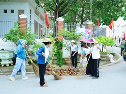 Tin truyền hình: Phú Nghĩa ra quân hưởng ứng phong trào “Toàn dân chung tay bảo vệ môi trường, vì Thủ đô xanh - sạch - đẹp”