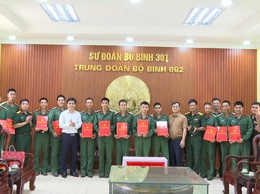 XÃ VĨNH THANH TỔ CHỨC THĂM, ĐỘNG VIÊN CHIẾN SĨ MỚI NĂM 2026