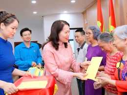 HỘI NGƯỜI CAO TUỔI PHƯỜNG CẦU GIẤY TỔ CHỨC LỄ KỶ NIỆM 85 NĂM NGÀY TRUYỀN THỐNG NGƯỜI CAO TUỔI VIỆT NAM VÀ PHÁT ĐỘNG PHONG TRÀO THI ĐUA THAM GIA XÂY DỰNG HỆ THỐNG CHÍNH TRỊ Ở CƠ SỞ
