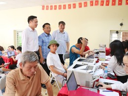 Xã Thượng Phúc chi trả kinh phí bồi thường, hỗ trợ giải phóng mặt bằng triển khai Dự án Khu đô thị thể thao quốc tế Hà Nội cho nhân dân Thôn Quất Tỉnh
