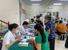 Trạm Y tế xã Dương Hoà “Đón tiếp niềm nở - Chăm sóc tận tình - Dặn dò chu đáo”